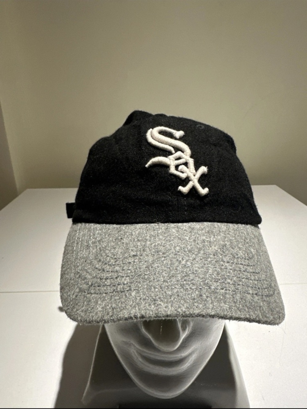 Genuine Merchandise Black and Gray Chicago White Sox Wool Cap
